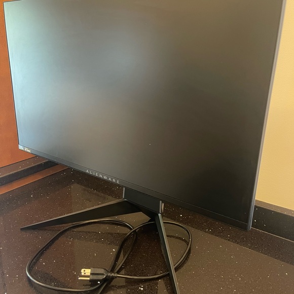 Alienware Matte Black Display - Picture 1 of 2